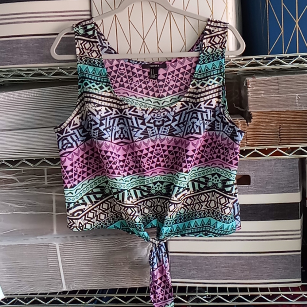 Women's forever 21 crop top size large